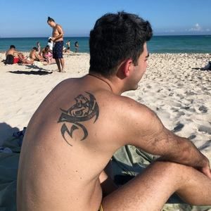 Meet your Posher, Byron